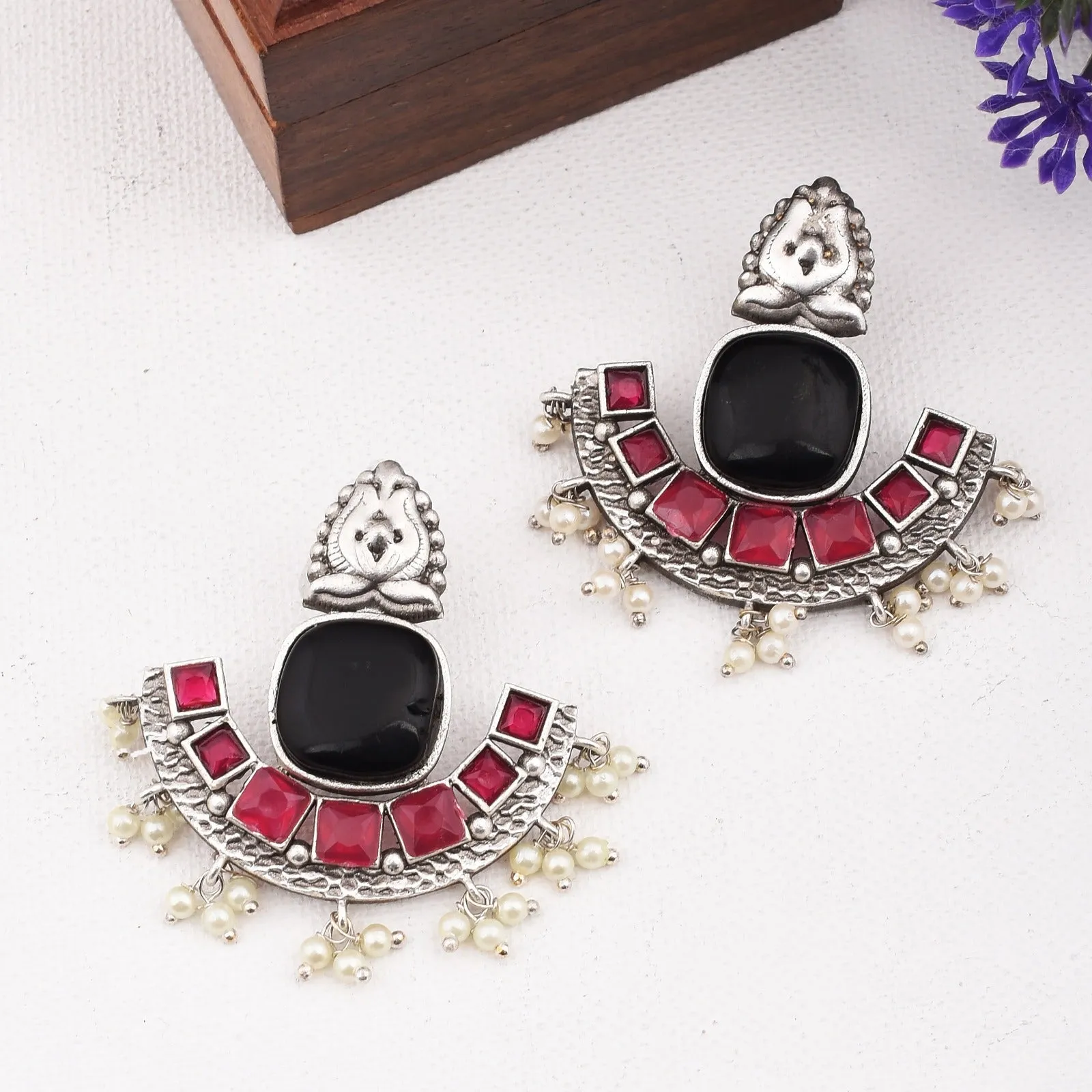 Chanda Stud Earrings