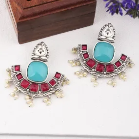 Chanda Stud Earrings