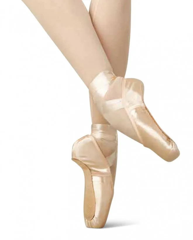 SALE!! Capezio Aerial pointe shoe